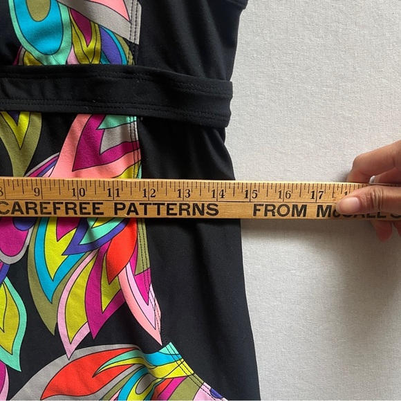 Trina Turk Recreation Colorful Sleeveless Dress with Lattice Back Sz S - Picture 7 of 8